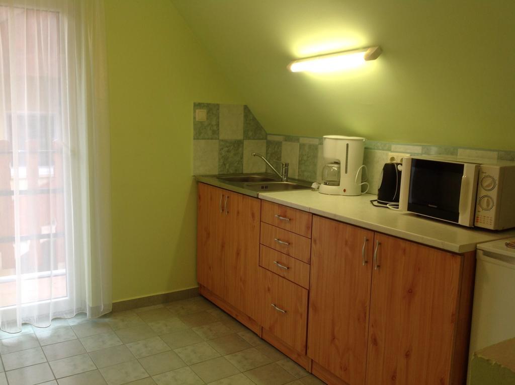Apartment Villa Attila Hévíz Δωμάτιο φωτογραφία